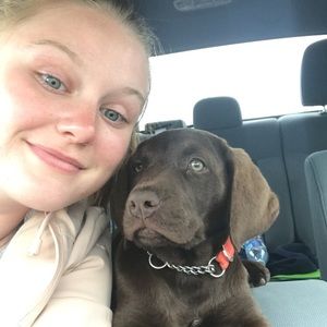 Meet your Posher, Kelsie